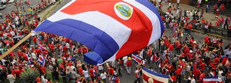 The Aspiring Expats: The day the sky opened up over Costa Rica