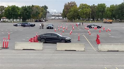 Police pursuit training at MetraPark - YouTube