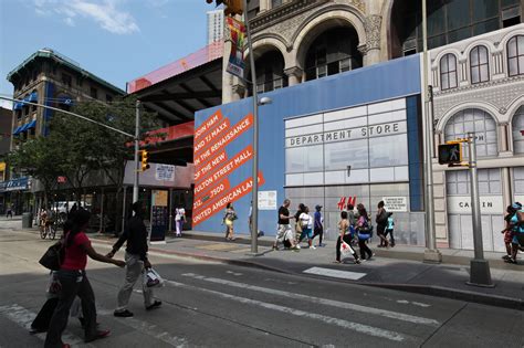 National Retailers Discover Fulton Street Mall in Brooklyn - The New ...