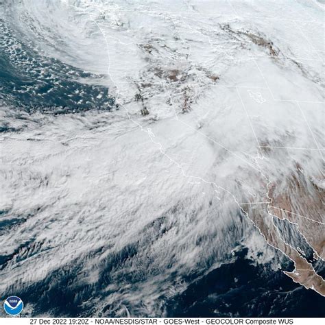 Atmospheric river hits California. Here's what that means. - CBS News