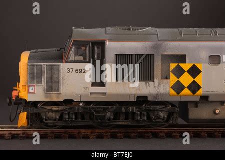 British Rail Class 37 Railfreight livery numbered 37518 Diesel Trains ...