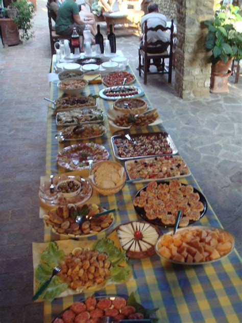 Le Torri - free welcome buffet on Saturday. | Gabriele Cantini | Flickr