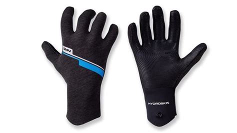 The 10 Best Kayaking Gloves (2023 Reviews) | SeaKayakExplorer