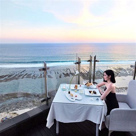 24 Bali restaurants with most spectacular views as your dining backdrop!