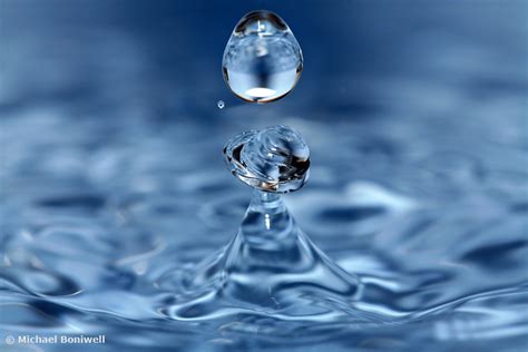 Australian Landscape Photography | Water Droplet Splash | Framed Print