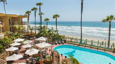 san diego beachfront hotel with balcony - Warner Hutchings