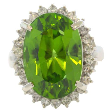 Antique Peridot Rings - 1,137 For Sale at 1stDibs | vintage peridot rings, antique peridot ring ...