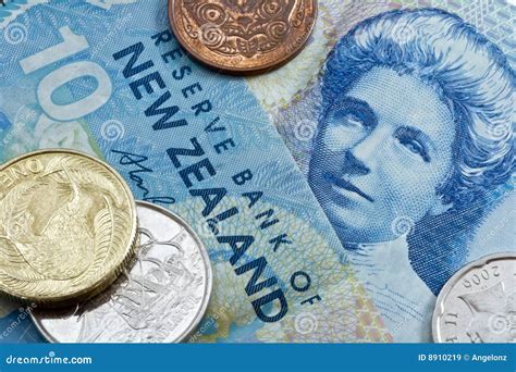 Ten New Zealand Dollar with Coins Stock Image - Image of kiwi, wealth: 8910219