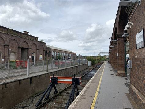 Chester Railway Station © John Allan cc-by-sa/2.0 :: Geograph Britain and Ireland