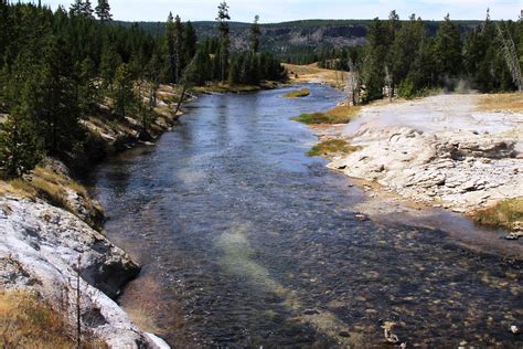 To Behold the Beauty: Yellowstone Geysers & Hot Springs