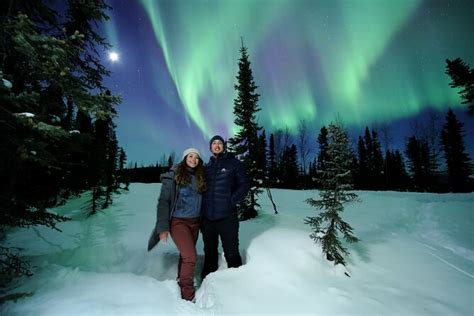 Northern Lights Photo Shoot with a Pro Photographer 2024 - Fairbanks