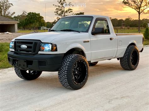 2006 Ford Ranger Fuel Maverick Suspension Maxx Suspension Lift 4" | Custom Offsets