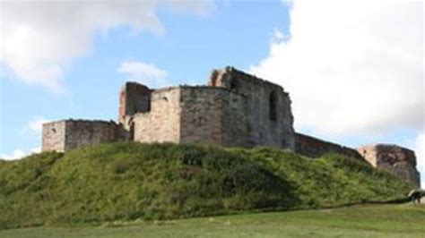 Stafford Castle restoration work planned - BBC News