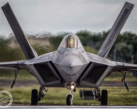 U.S. Air Force F-22 Raptor #military #armedforces... - Global Military Aviation