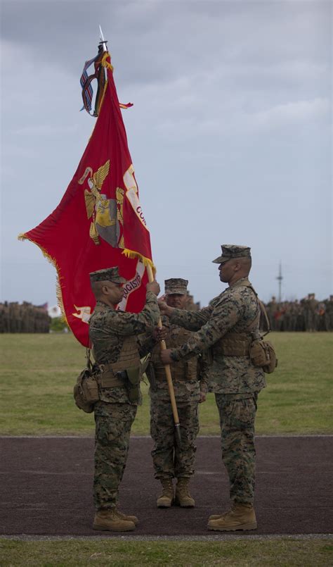 DVIDS - Images - Change of command at Camp Kinser [Image 15 of 30]