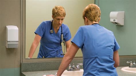 ‘Nurse Jackie’ Finale: ‘There is No Rock Bottom for Jackie’ (Video ...