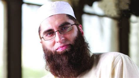 Shock and horror as Junaid Jamshed dies in PIA's crashed flight to Islamabad - Celebrity - Images