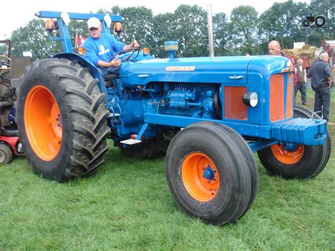 Fordson Super Major - United Kingdom - Tractor picture #472000