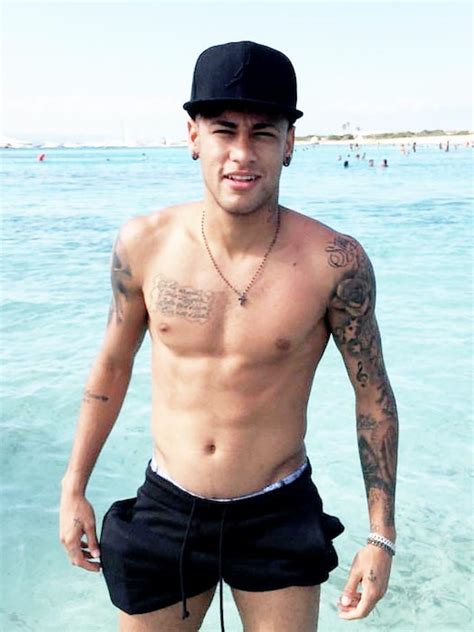 Neymar Height Weight Body Statistics - Healthy Celeb