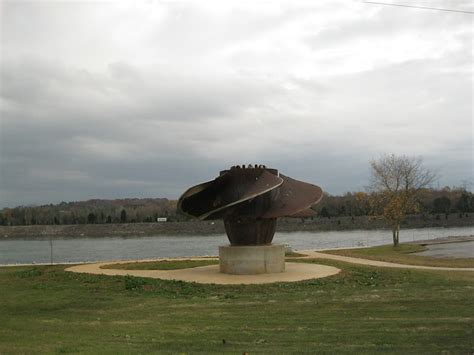 Wind Songs: Fort Loudoun Dam