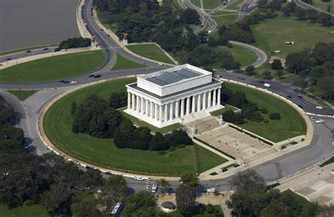 Aerial View Of The Lincoln Memorial | Free Images at Clker.com - vector ...