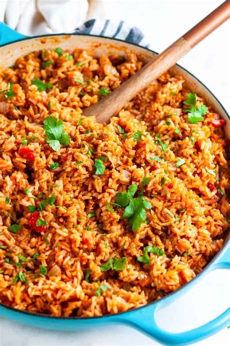 Easy Classic Spanish Rice - Aberdeen's Kitchen