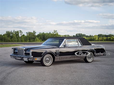 1982 Lincoln Continental Mark VI Bill Blass Edition | Auburn Fall 2020 ...