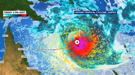 Tropical cyclone Jasper: Storm could be worse than Yasi | The Courier Mail