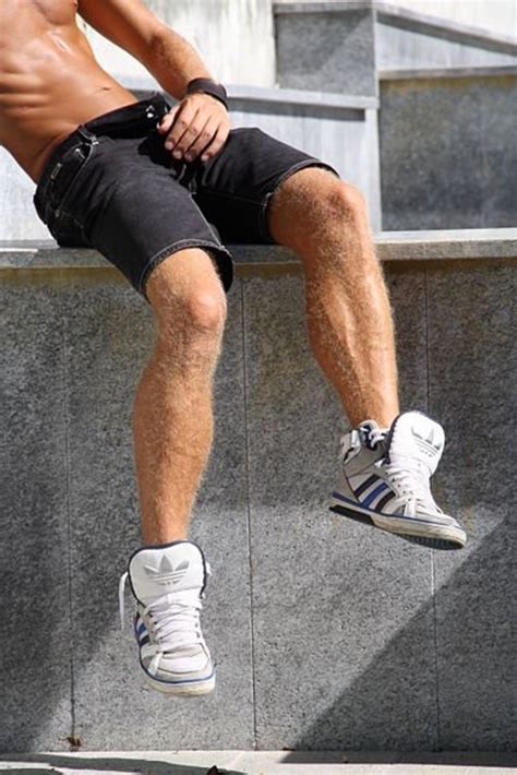 Leg Hair Loss in Men? It's Not Uncommon. | HubPages