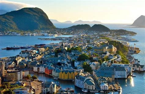 Alesund (Norway) cruise port schedule | CruiseMapper