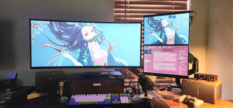 my desk setup, will be movin soon so it is pretty messed up but AW3821dw and 2 16inch 2k panels ...