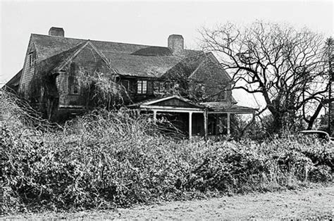 Cameras Go Inside The Immaculate Restoration Of The Haunting Grey Gardens Mansion Of East Hampton