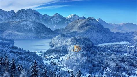 Bing HD Wallpaper Jan 3, 2021: An Alpine fairy-tale castle - Bing ...