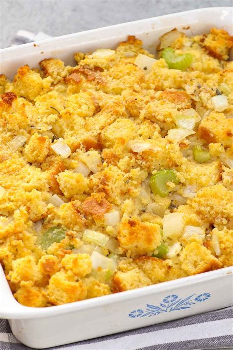 Paula Deen Southern Cornbread Dressing Recipe | Deporecipe.co