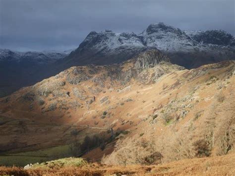 Langdale Pikes : r/walking