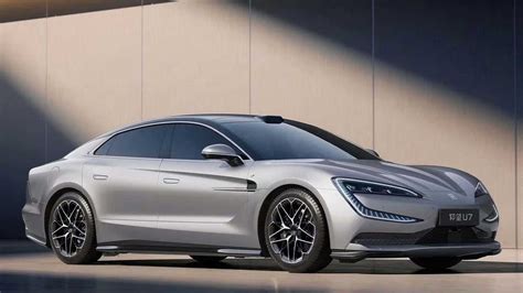 BYD YangWang U7 Is A 1,287 HP Mercedes EQS Rival