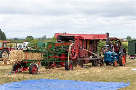 Threshing machine editorial image. Image of baler, history - 257312095