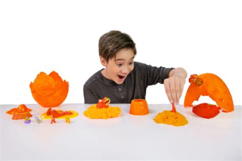 Zuru Smashers™ Epic Egg Series 4 Mega Light-Up Dino, 1 ct - King Soopers