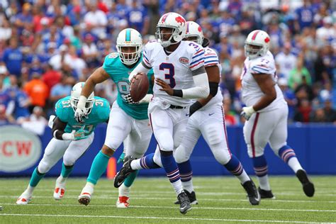 The Buffalo Bills Defeat the Miami Dolphins in an A.F.C. East Rivalry ...