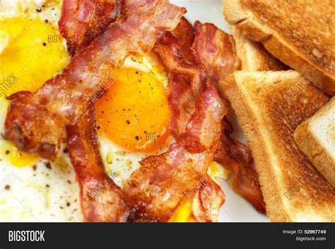 Fried Egg Crispy Bacon Image & Photo (Free Trial) | Bigstock