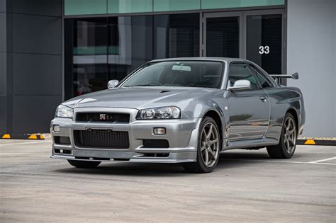 Another Ultra-Rare 2001 Nissan Skyline (R34) GT-R V-Spec II With 2,754 ...