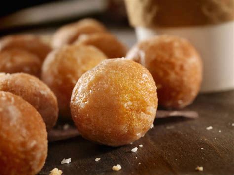 Doughnut holes - LouAna Oils