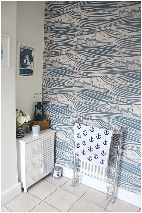 The 25+ best Nautical wallpaper ideas on Pinterest | Boys nautical bedroom, Striped nautical ...