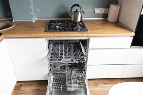 How to Choose a Slimline Integrated Dishwasher – Expert Tips & Suggestions » Appliance Reviewer