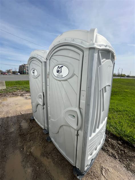 Construction Site Portable Toilet - AER Tent & Event Rentals Inc