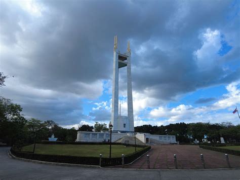 Quezon Memorial Circle Guide - A Complete Exploring Guide - Island Times