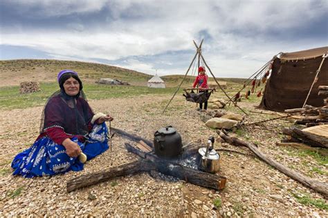 Qashqai nomads in Iran editorial photography. Image of clothes - 169789017