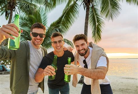 Plan a Beach Vacation With the Guys | Beach Water Sports