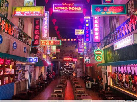Hẻm Phố – Hong Kong Night Street: Đà Nẵng's New HK-Style Café