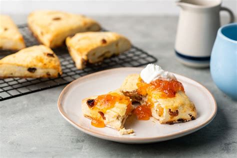 Easy and Delicious Fruit Scone Recipe